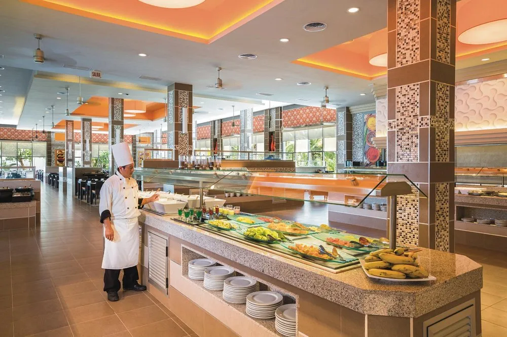 Macau Majesty VIP baccarat lounge at Kovistra Casino Hotel